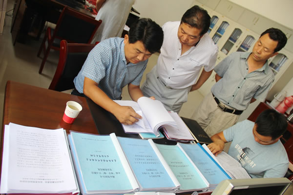 市交通運(yùn)輸局黨組書記、局長馬潤同志對(duì)隴運(yùn)集團(tuán)公司全面從嚴(yán)治黨及黨風(fēng)廉政建設(shè)進(jìn)行專題調(diào)研