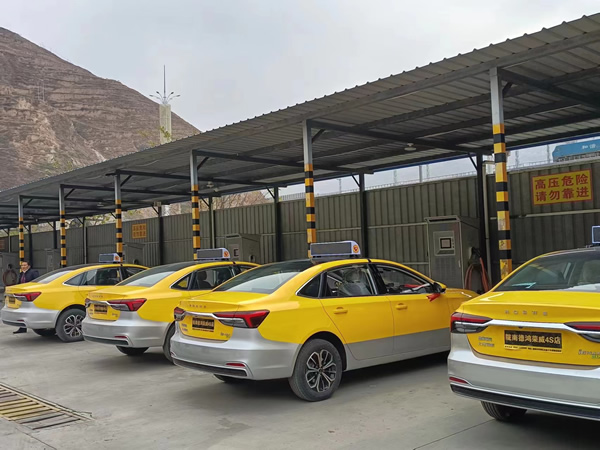 好消息！隴運(yùn)集團(tuán)武都 公交公司新能源汽車充電站對外開放啦