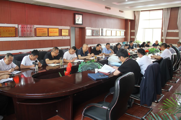 隴運集團公司召開黨委理論學(xué)習(xí)中心組集中學(xué)習(xí)暨黨委(擴大)會議
